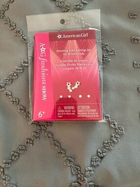 American Girl Silver Shooting Star and Stud Earring Set